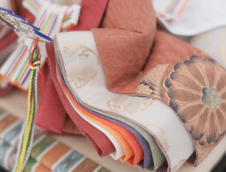 着物を、季節のしるしへ。